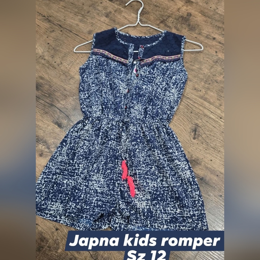 Japna girls romper sz 12